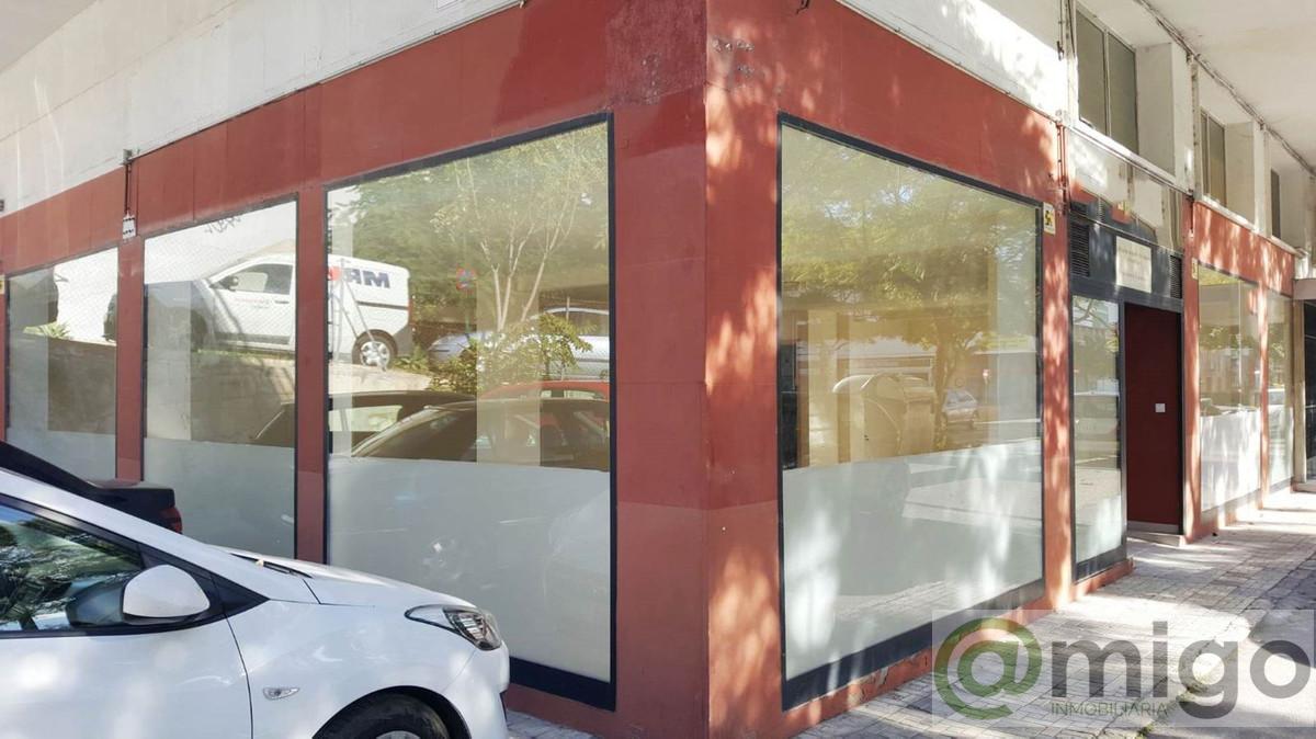 For sale of commercial in Málaga