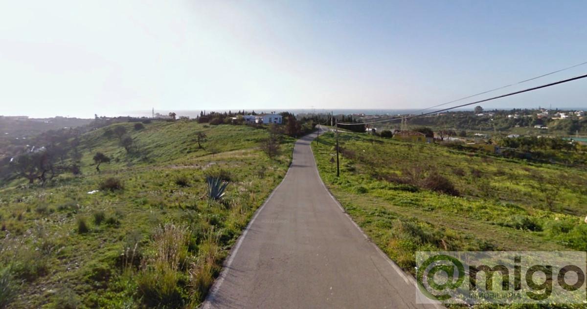 For sale of land in Estepona