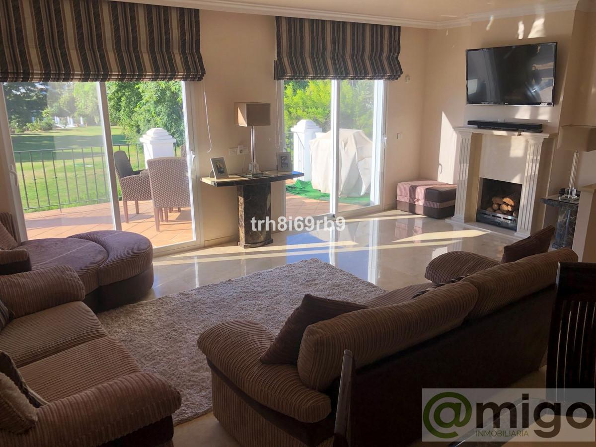 Venta de villa en Benamara