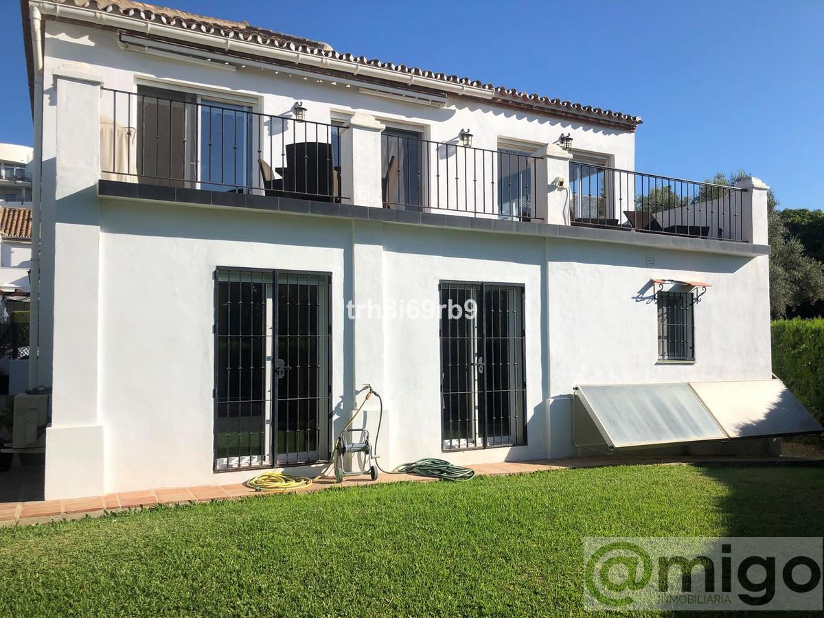 Venta de villa en Benamara