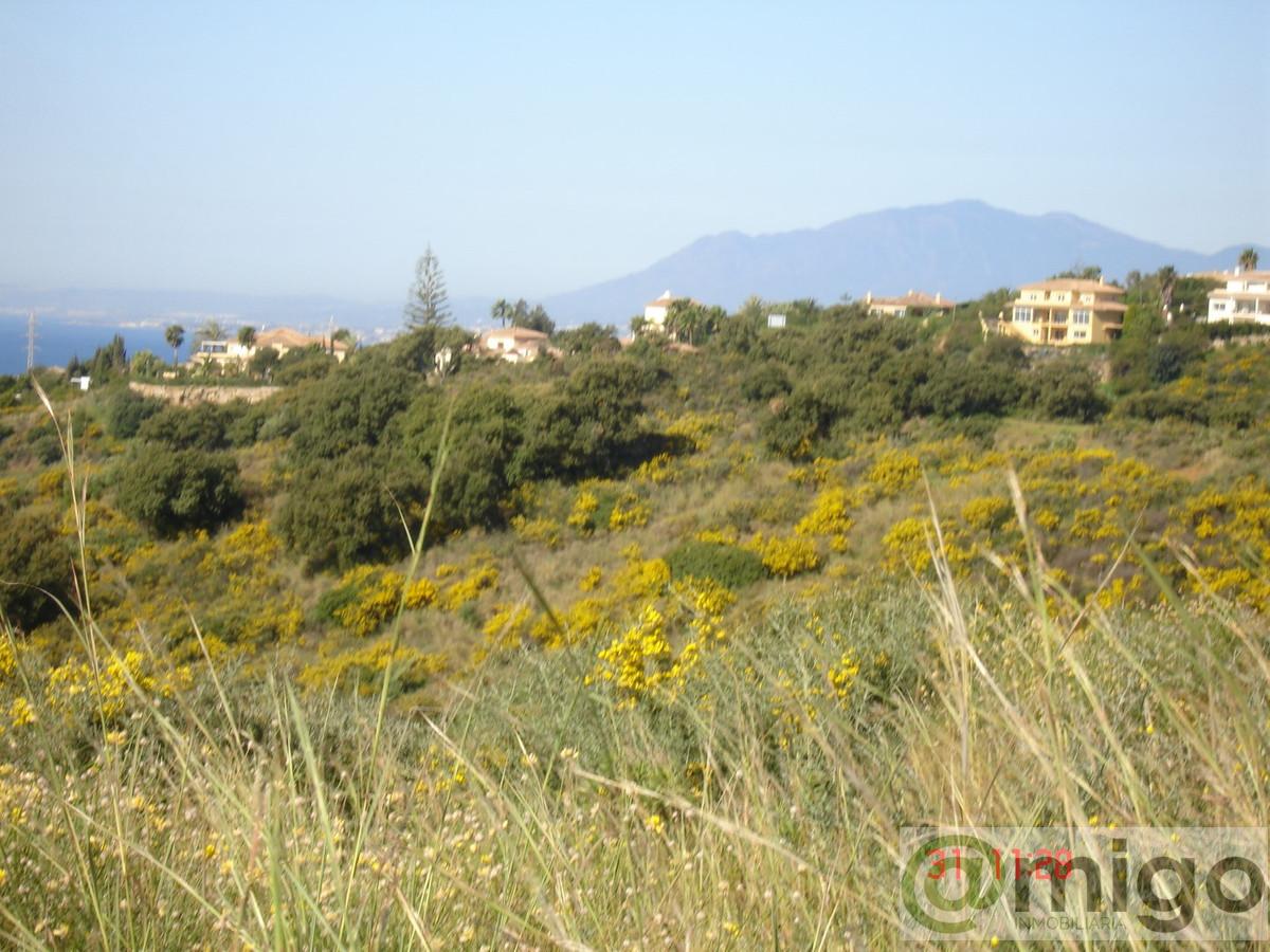 For sale of land in Marbella
