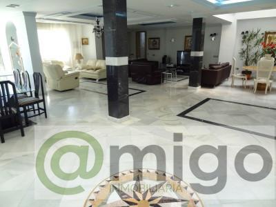 For sale of apartment in Marbella