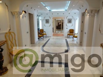For sale of apartment in Marbella