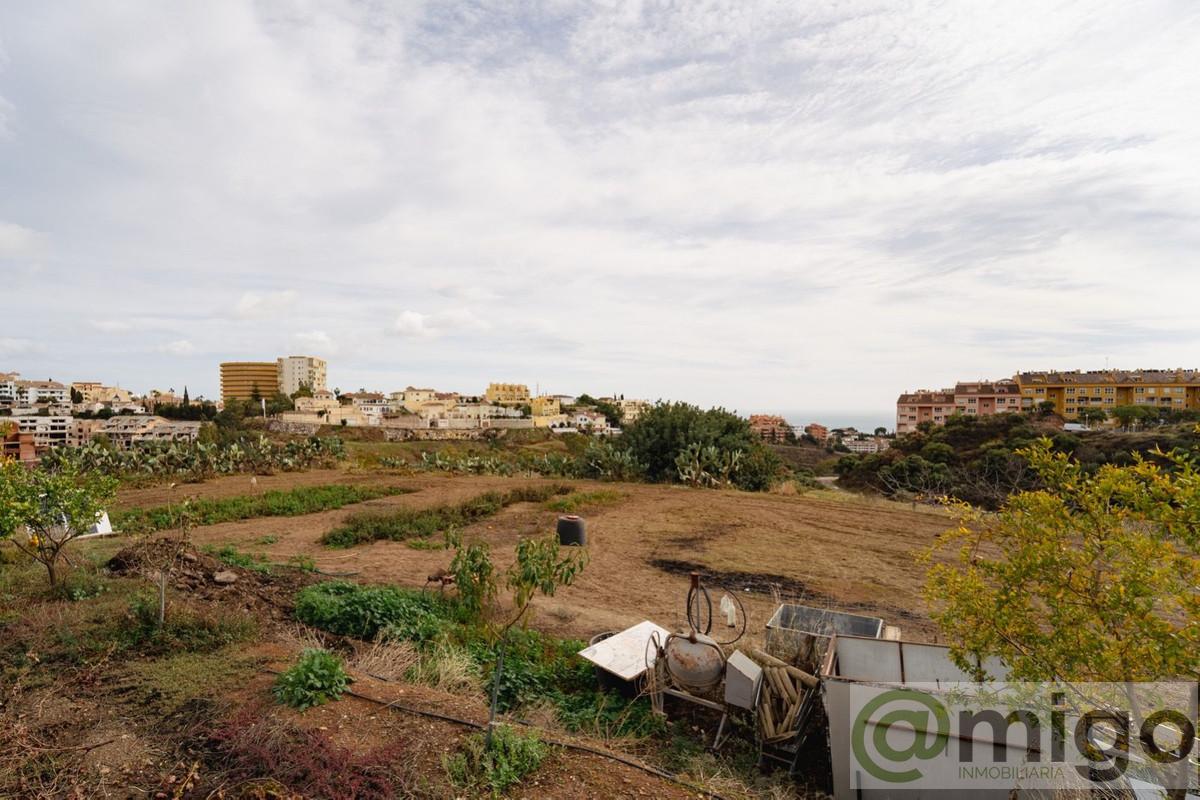 For sale of land in Fuengirola