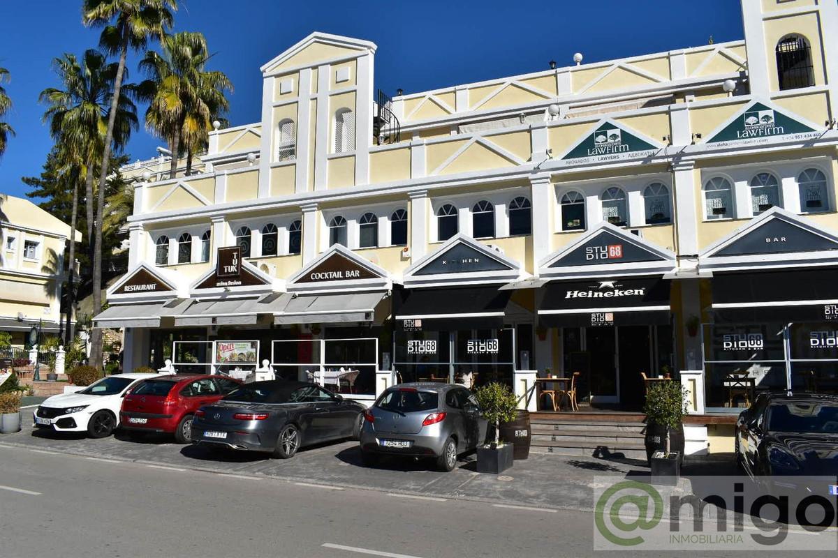 Venta de local en Aloha