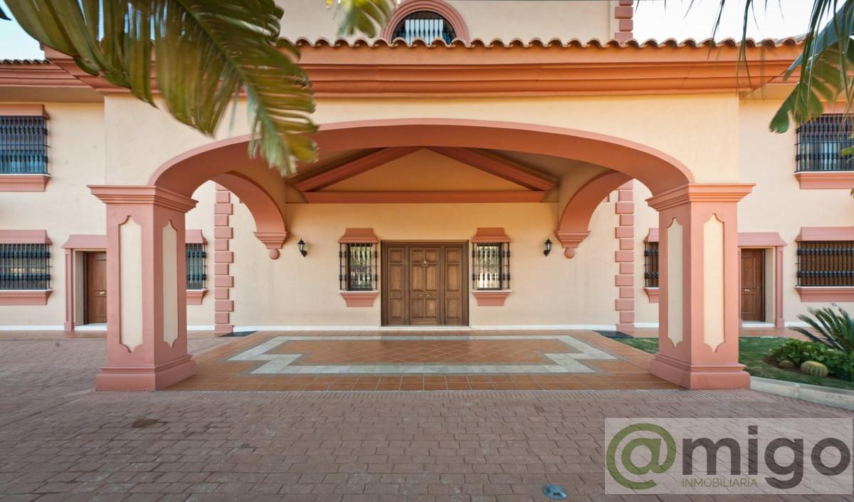 Venta de villa en La Cala de Mijas