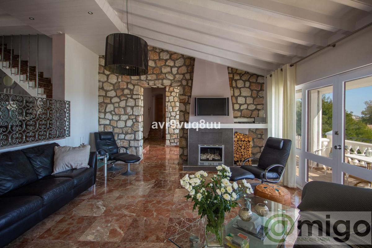 For sale of villa in Mijas Costa