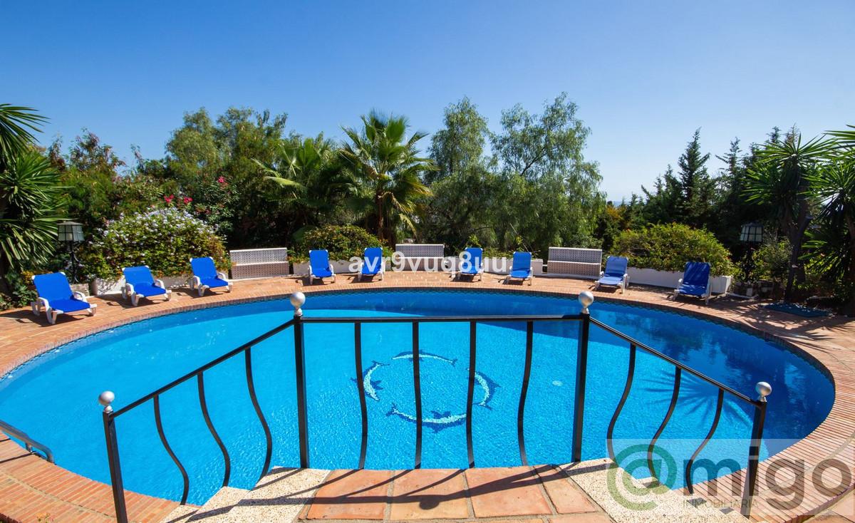 For sale of villa in Mijas Costa