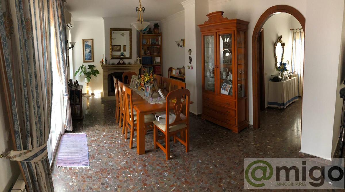 Venta de villa en Estepona