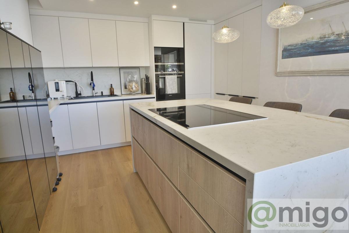 For sale of apartment in Marbella