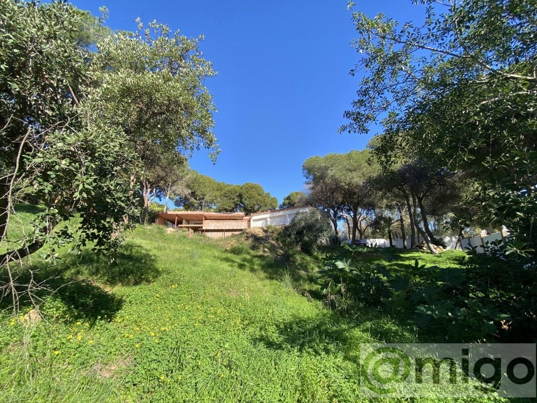 Venta de terreno en Calahonda