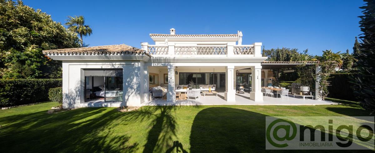 For sale of villa in Marbella