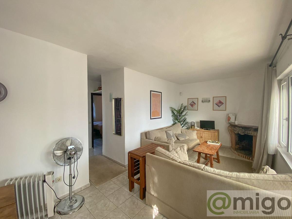 For sale of villa in Costabella