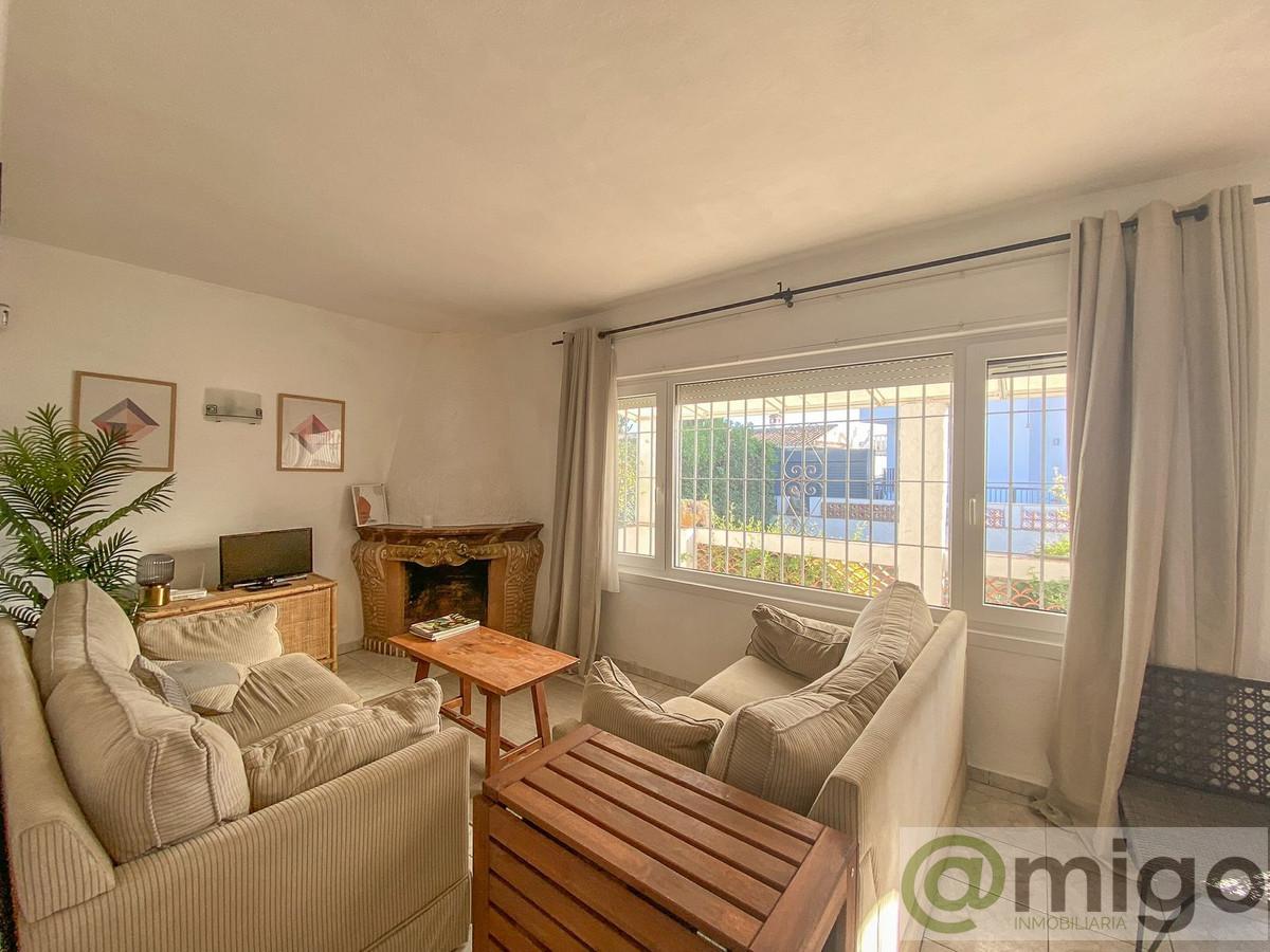 For sale of villa in Costabella