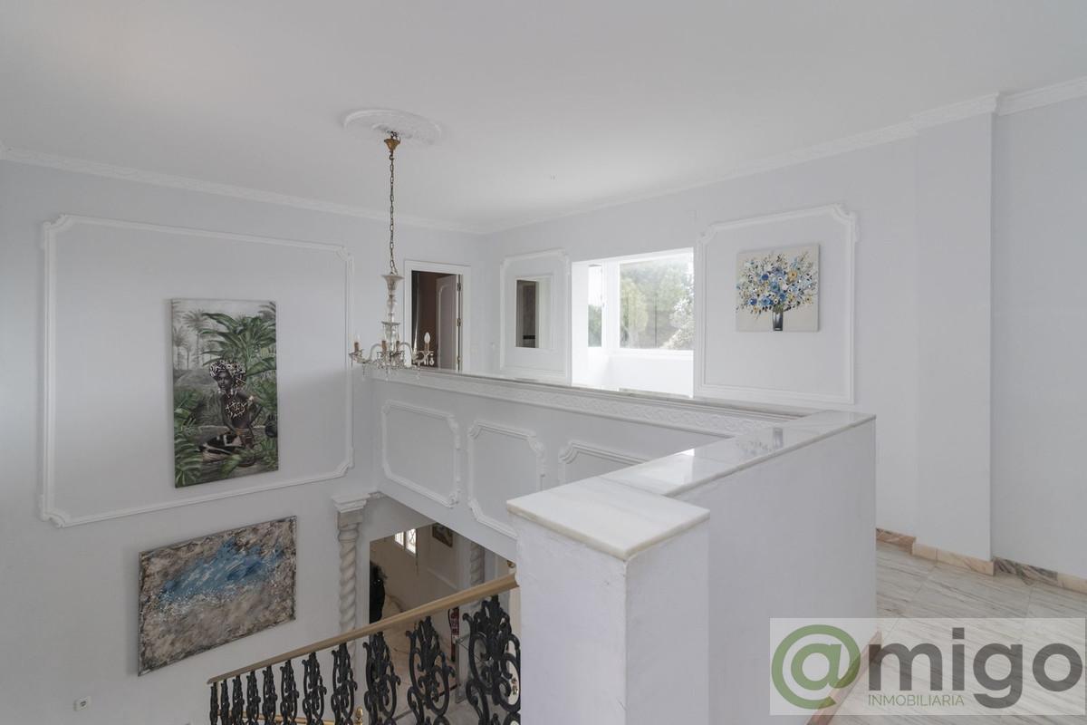 For sale of villa in Marbella