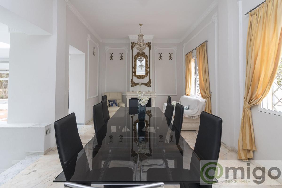 For sale of villa in Marbella
