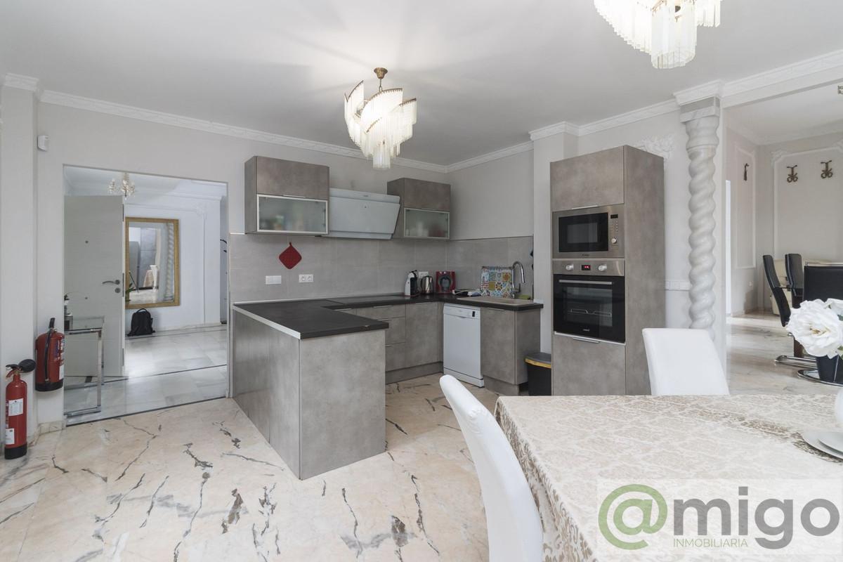 For sale of villa in Marbella