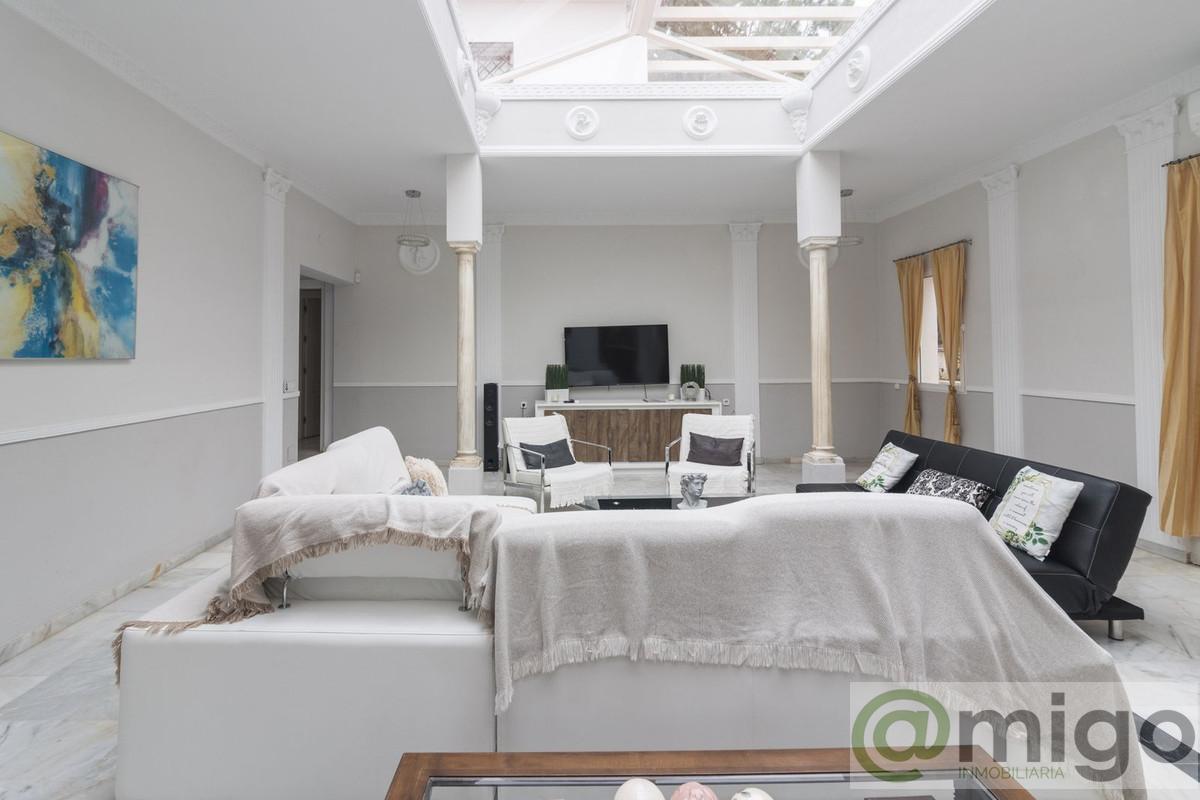 For sale of villa in Marbella