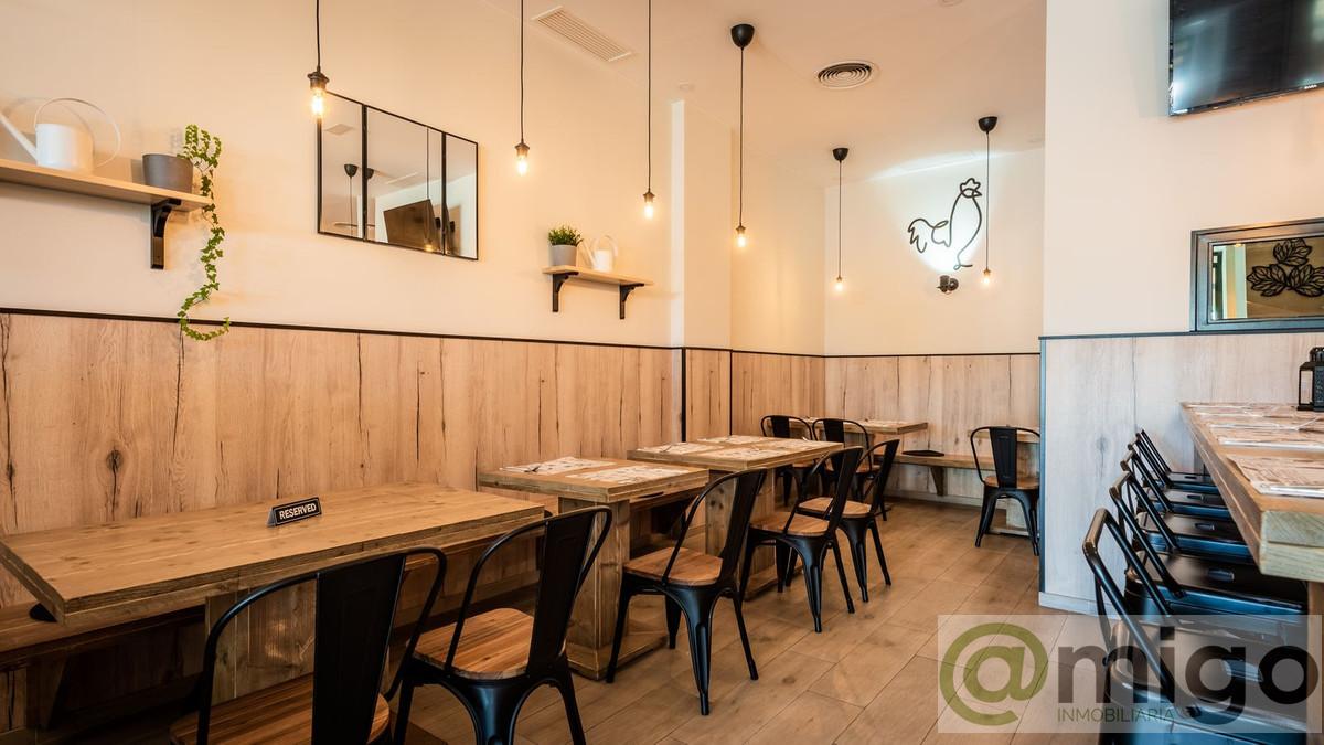 For sale of commercial in Marbella