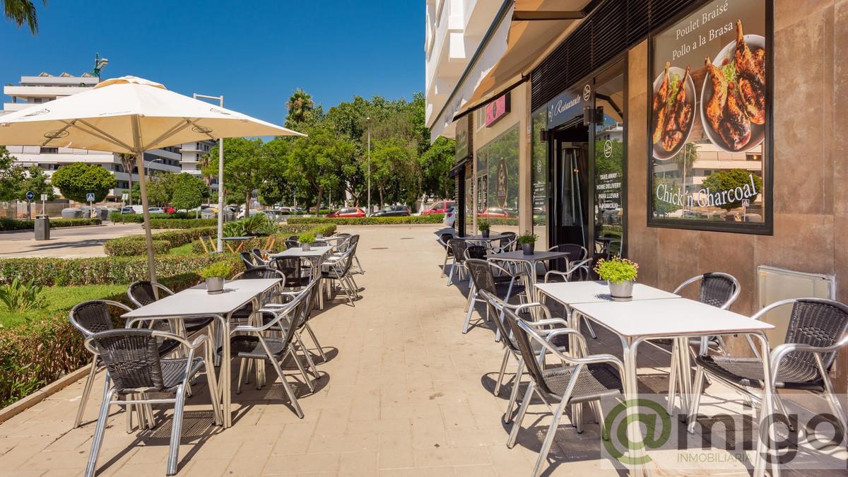 For sale of commercial in Marbella