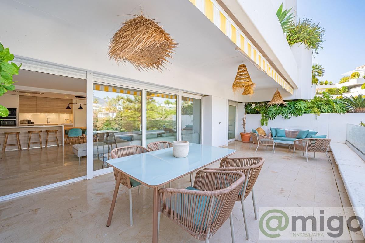 For sale of apartment in Marbella