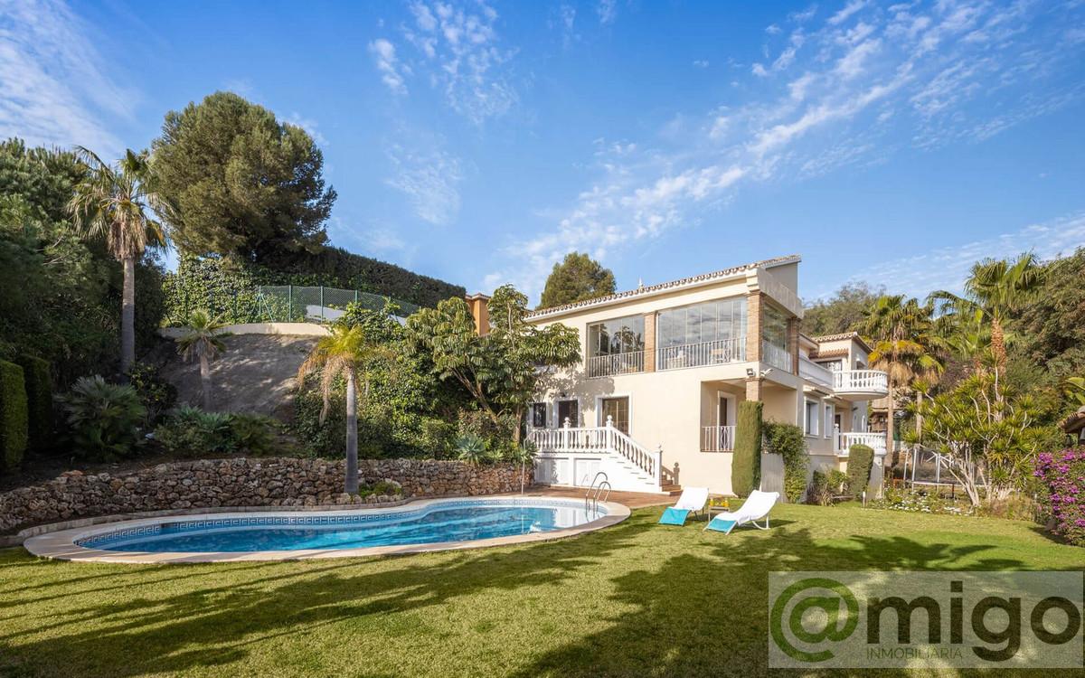 Venta de villa en El Paraiso