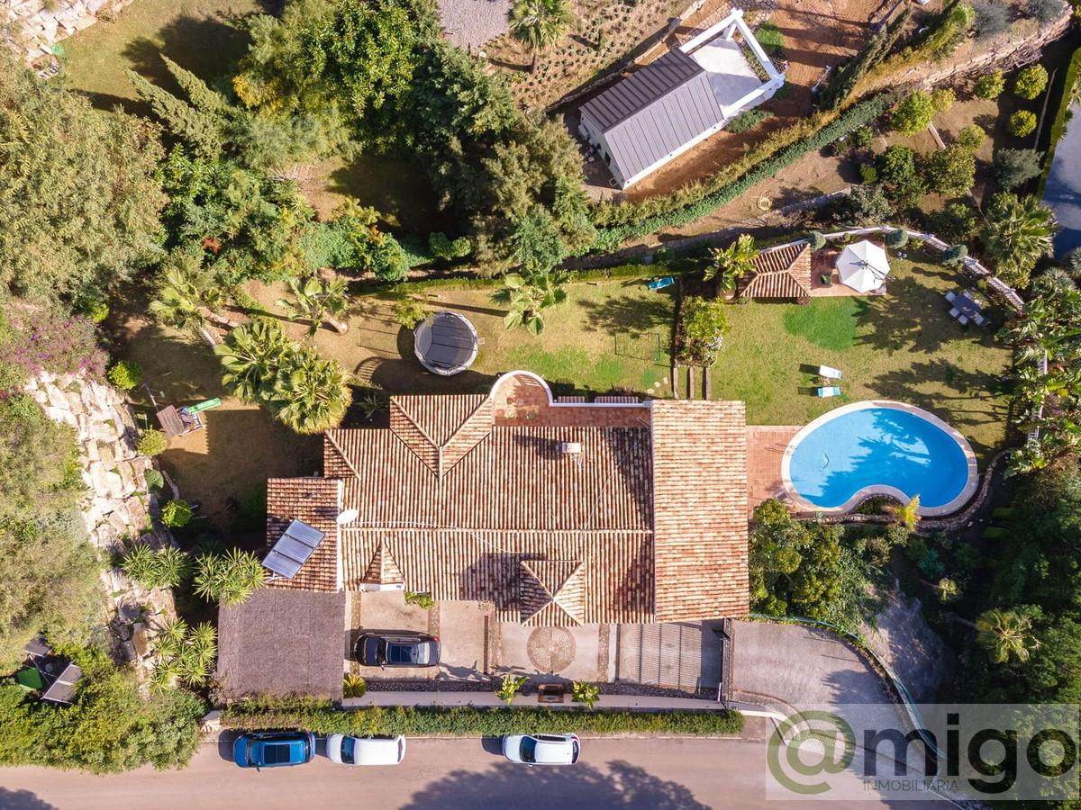 Venta de villa en El Paraiso