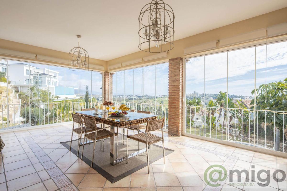 Venta de villa en El Paraiso