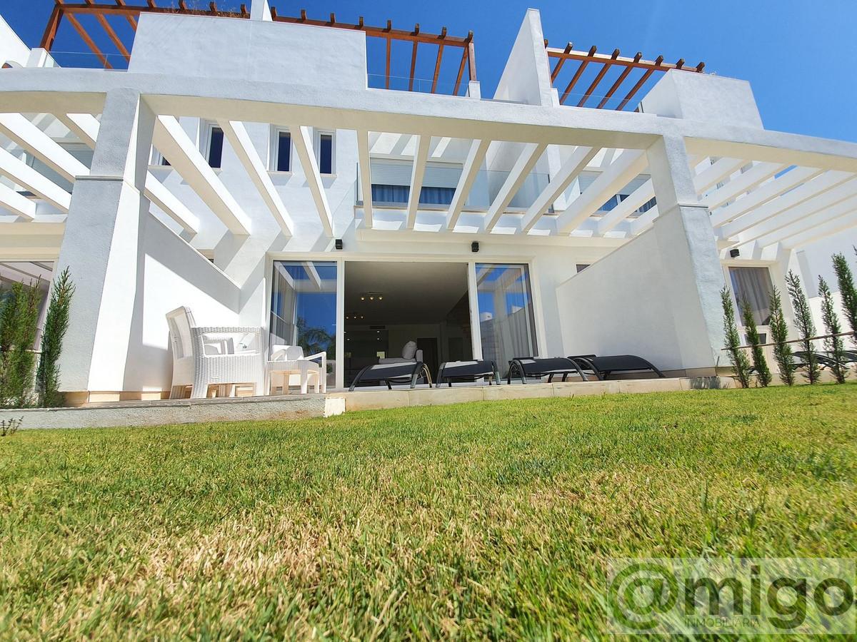 Venta de villa en Calahonda