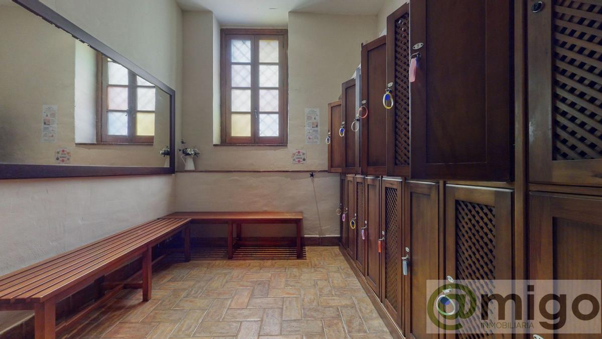 For sale of commercial in Málaga