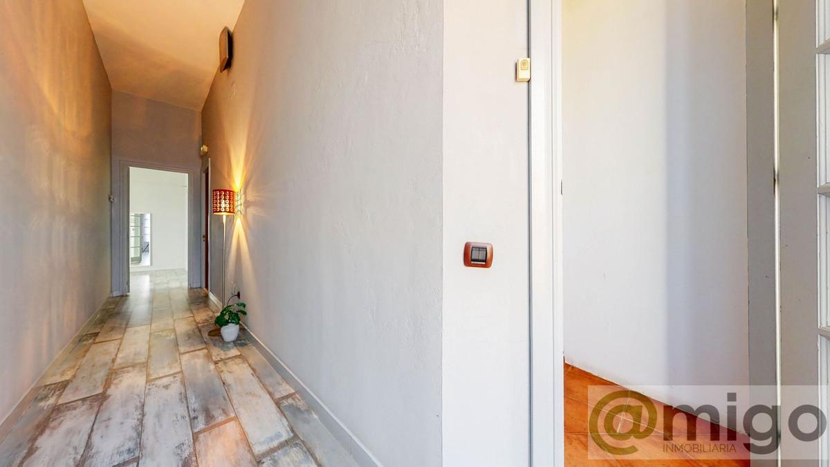For sale of commercial in Málaga