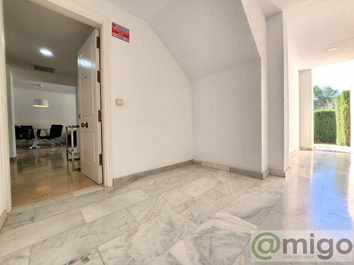 For sale of apartment in Marbella