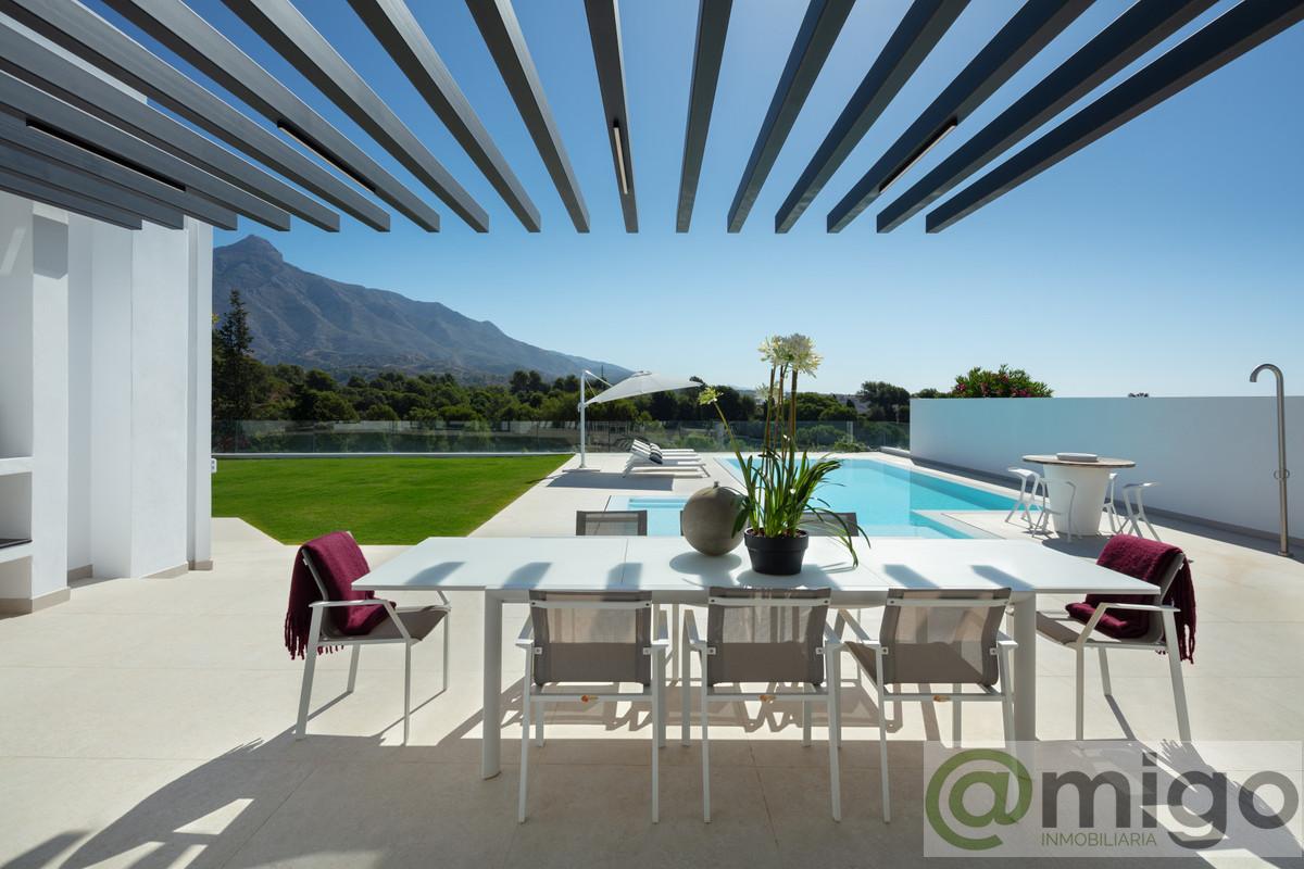 Venta de villa en Aloha