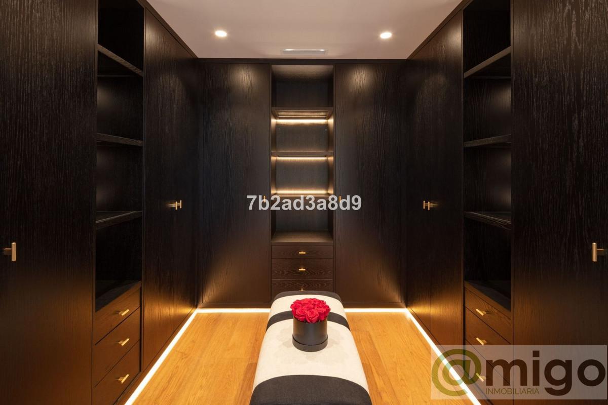 For sale of villa in Marbella