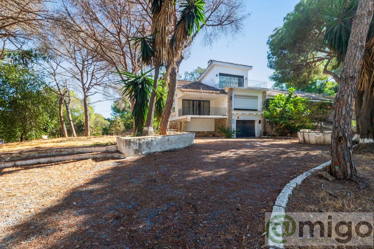 Продажа от

 Виллa на Marbella