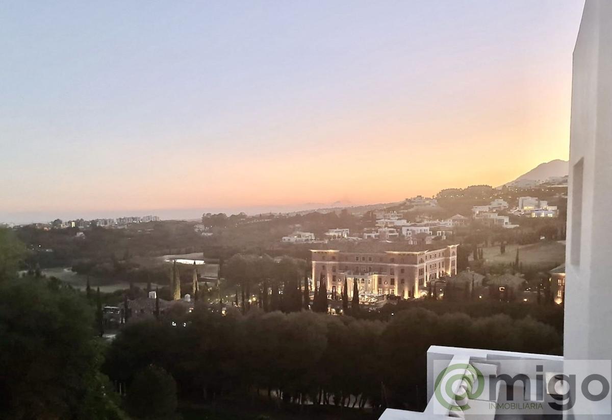 For sale of penthouse in Los Flamingos