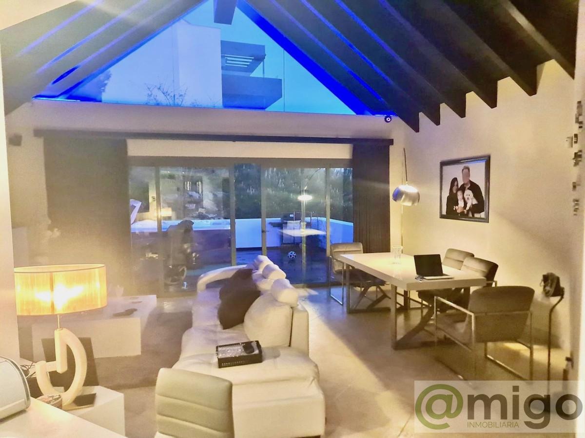 For sale of penthouse in Los Flamingos