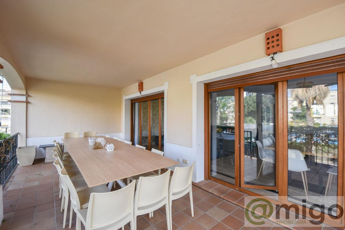For sale of villa in Marbella
