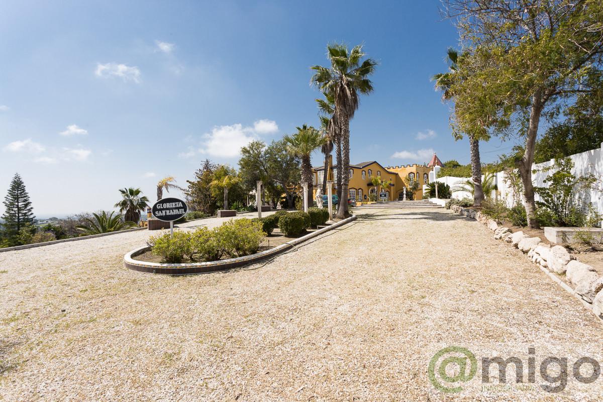 For sale of villa in Marbella