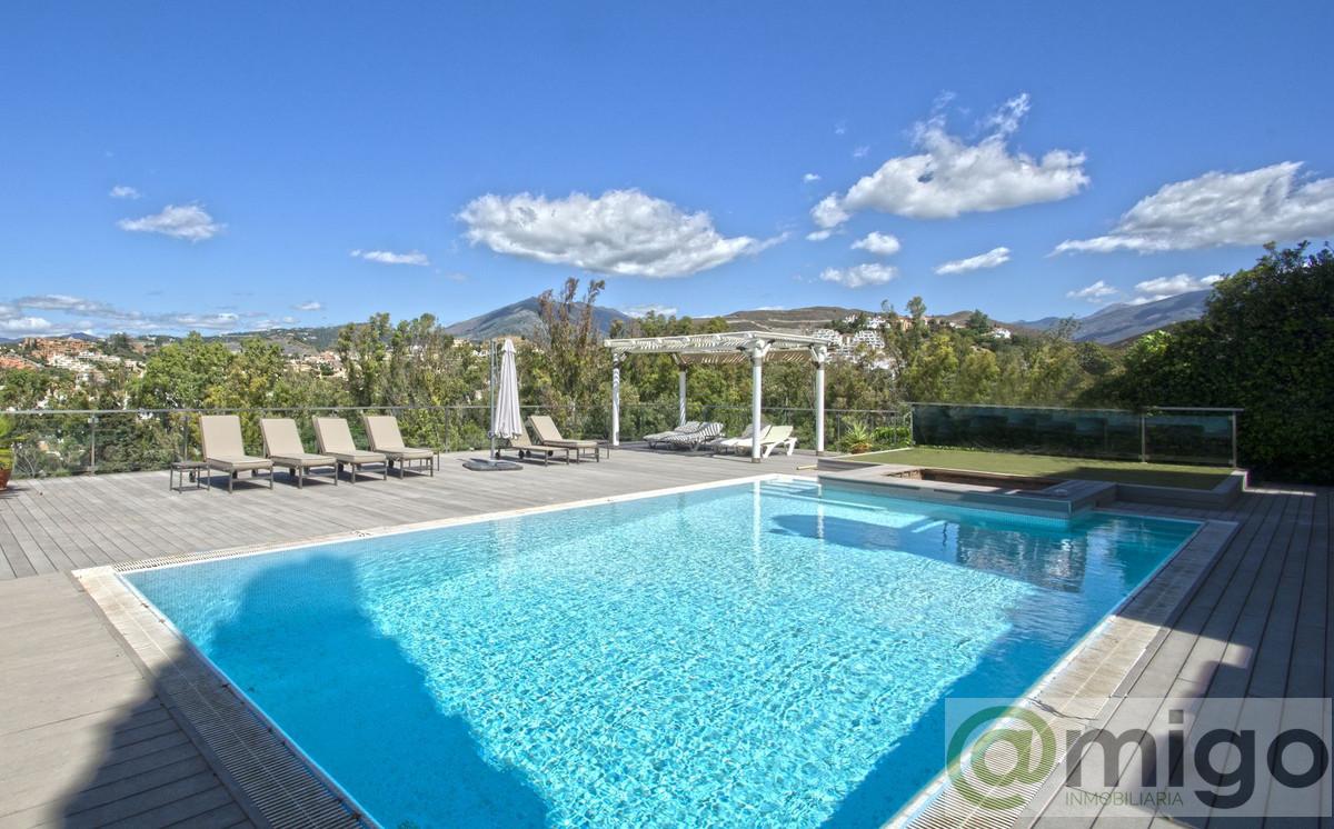 For sale of villa in Marbella