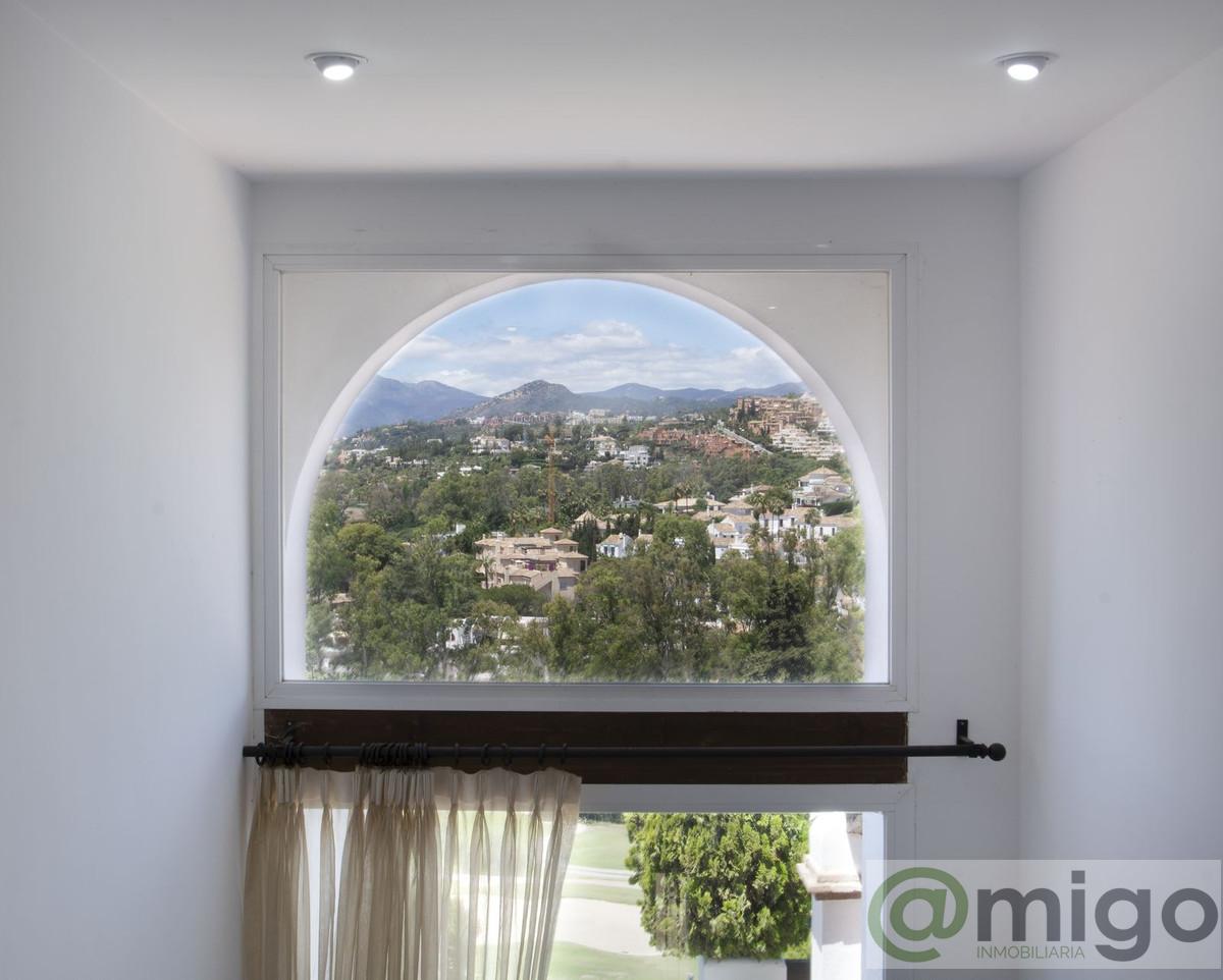 For sale of villa in Marbella