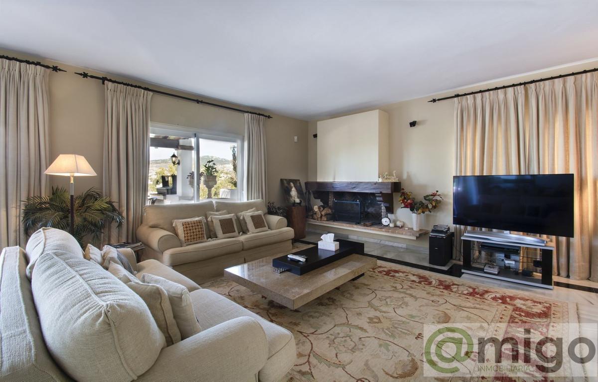 For sale of villa in Marbella