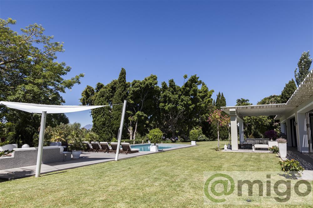 For sale of villa in Marbella