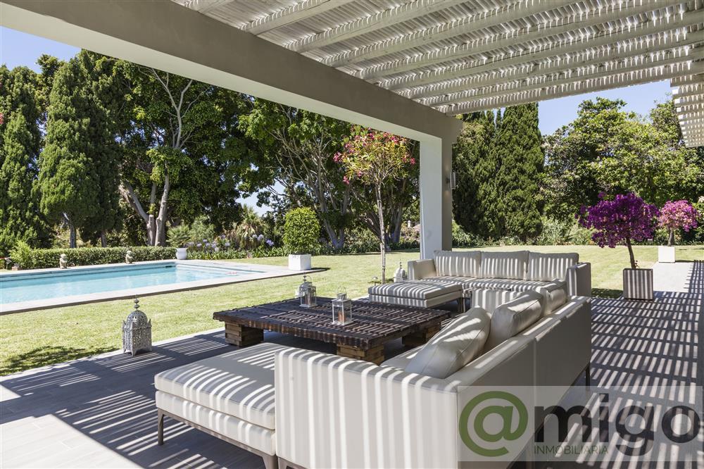 For sale of villa in Marbella
