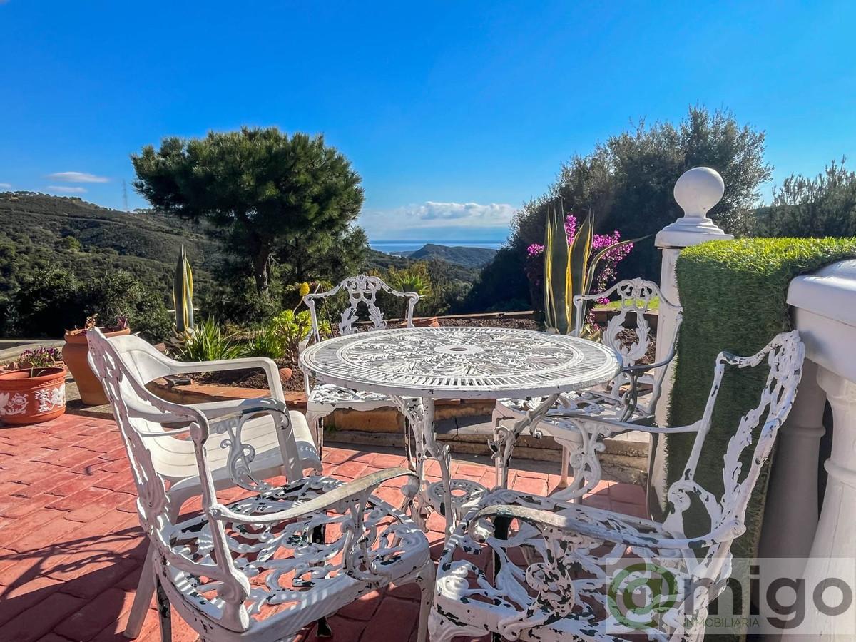 Venta de villa en Estepona