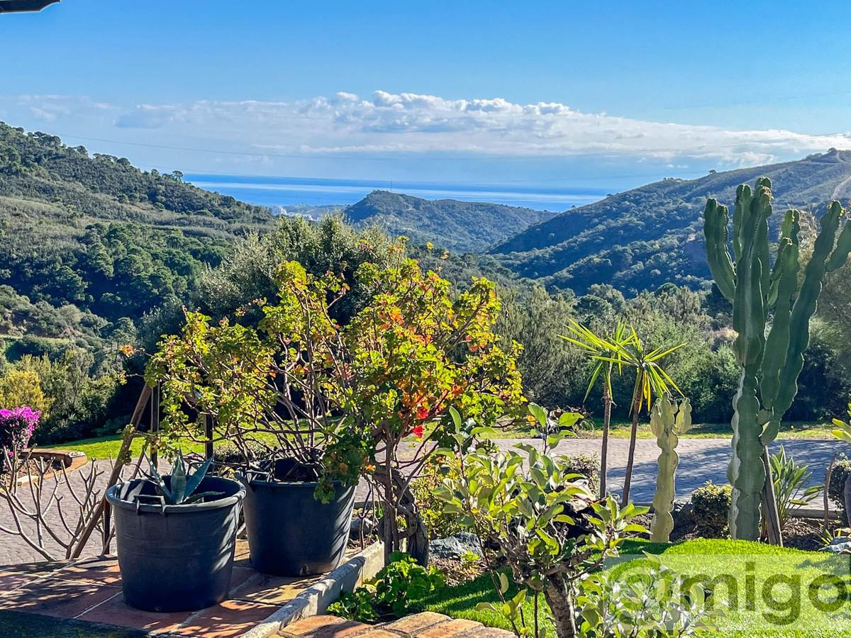 Venta de villa en Estepona