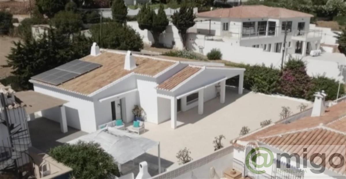 For sale of villa in Mijas Costa