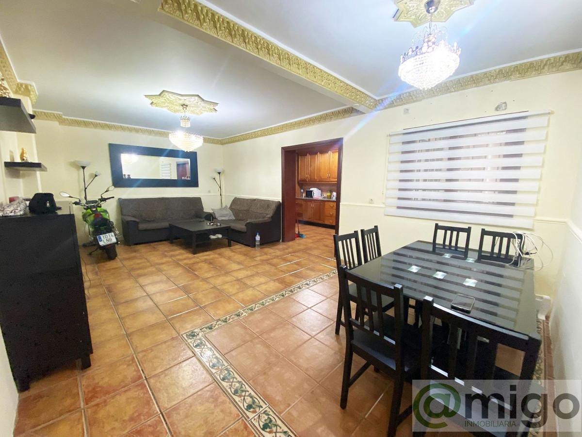 For sale of apartment in Las Lagunas