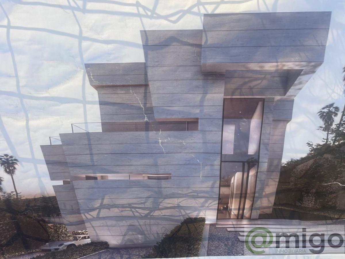 Venta de terreno en Calahonda