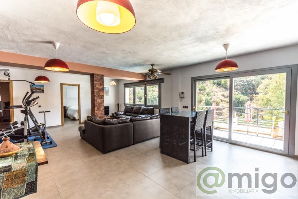 For sale of villa in Mijas Costa
